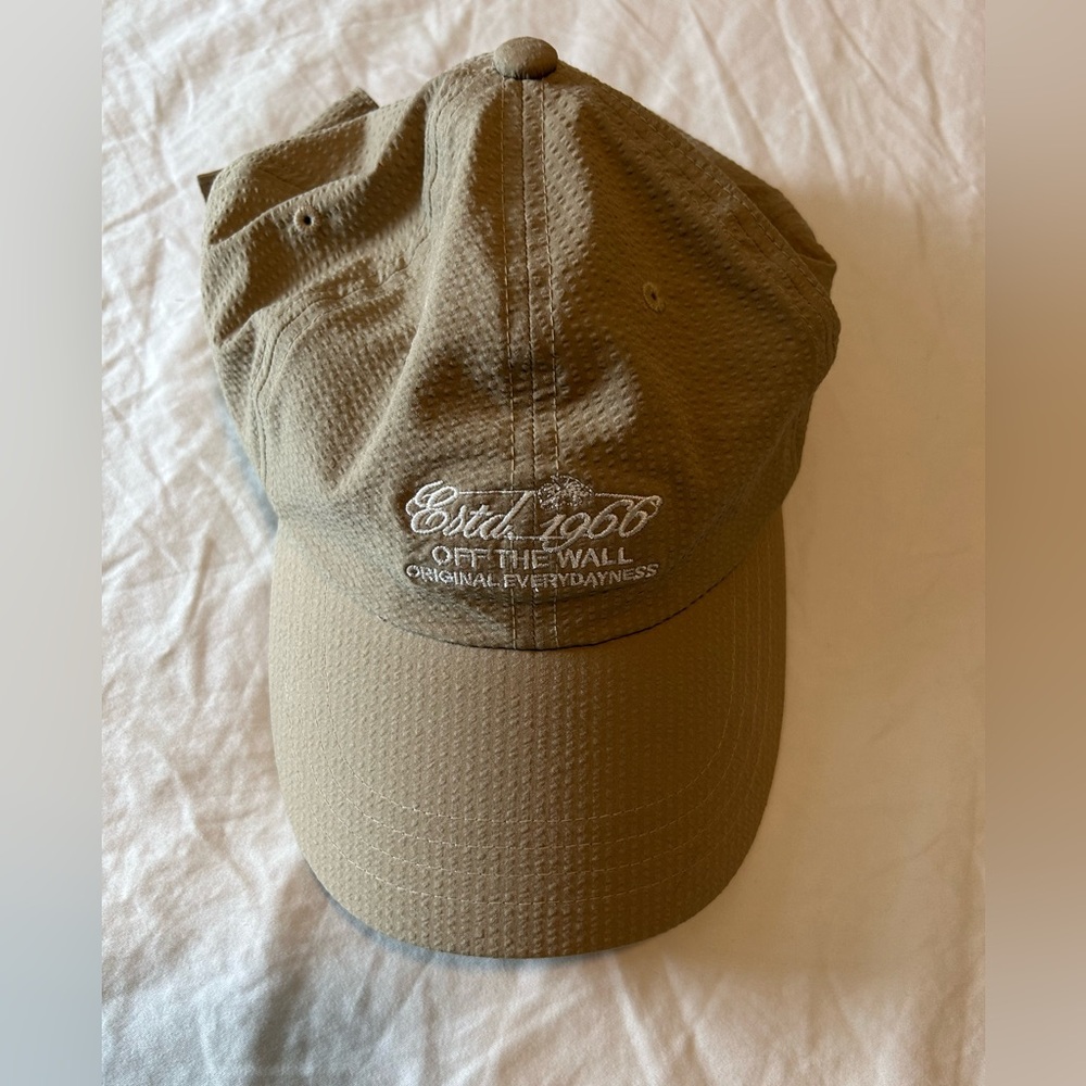 Vans strap back hat Embroidered Logo